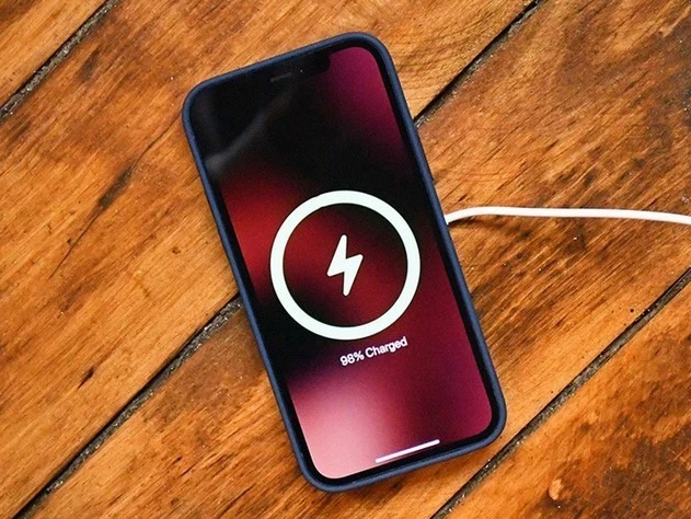 阳明苹果手机维修分享iPhone 12可以随便充电吗 